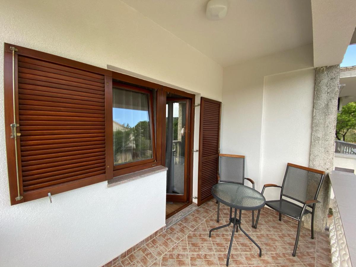 Apartments Irina Rovanjska Ngoại thất bức ảnh